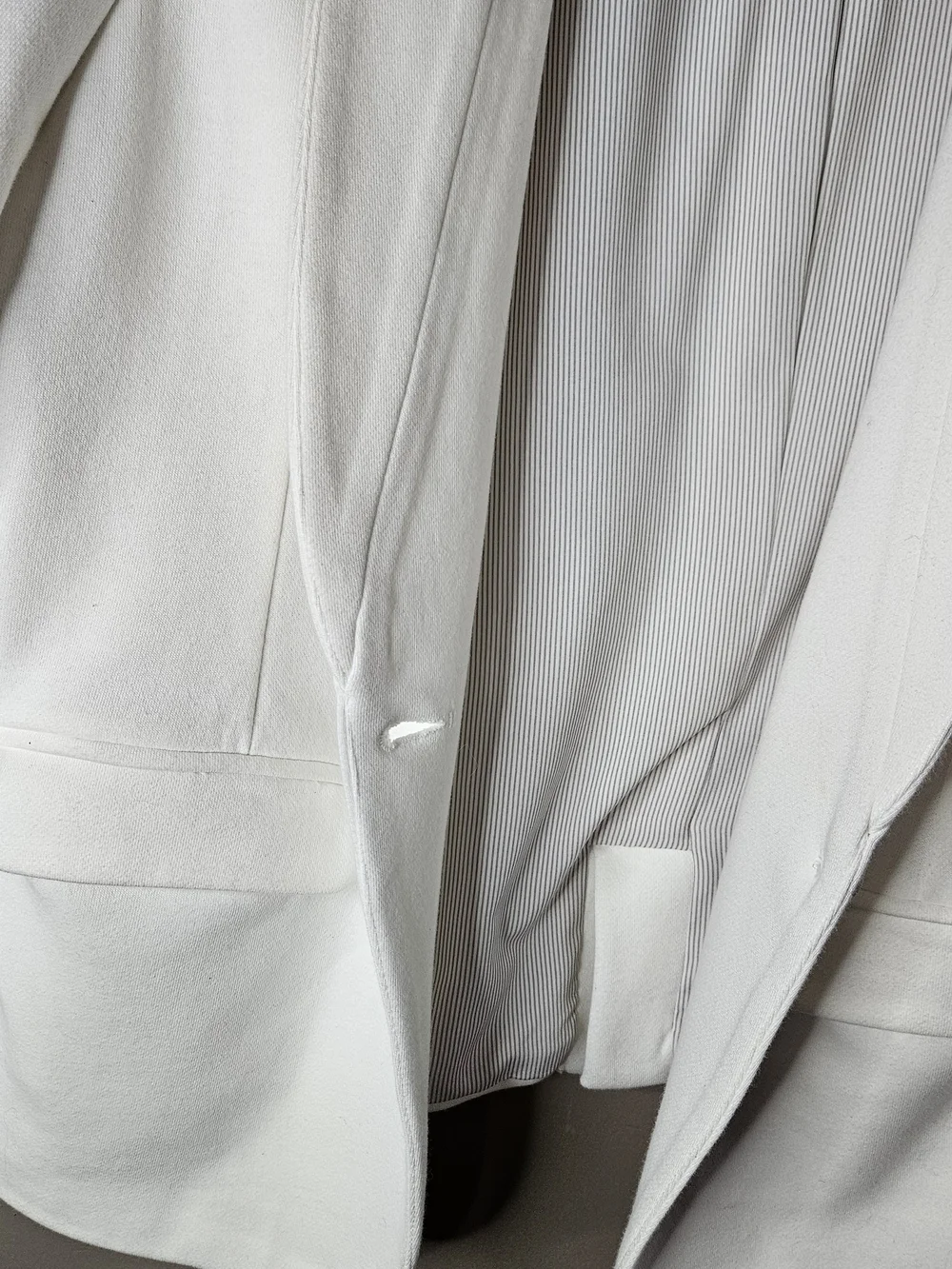 Gibsonlook White Open-Front Women's Blazer With Ptp 25" - Picture 3 of 4